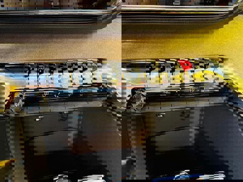 Image Peugeot 5008 2.0 BlueHDi 180 GT EAT8 Matrix leds GPS Carplay Caméra 7 places Régul Adapt Clim auto Gtie 1 an 